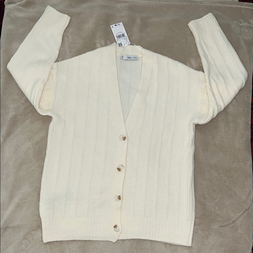 NWT mango Women's Cardigan